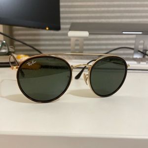 Like New Ray-Ban Sunglasses